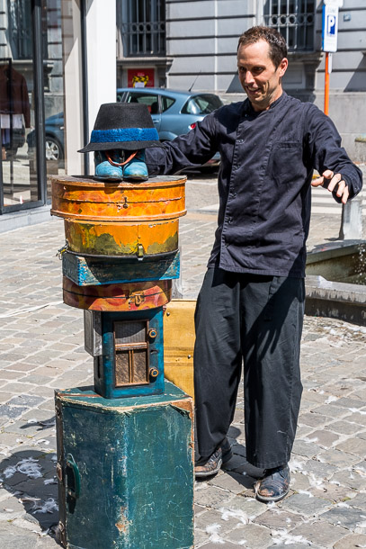 Les Mains Libres (Fr)