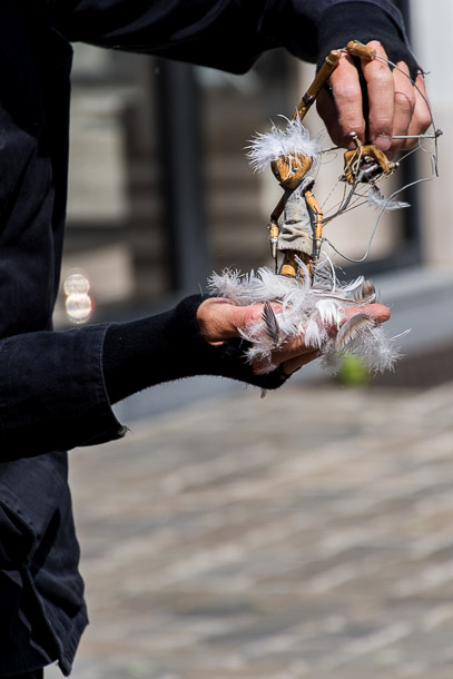 Les Mains Libres (Fr)